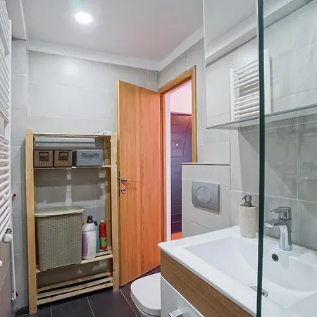 Appartement - Pta. Alba Iulia - Metrou