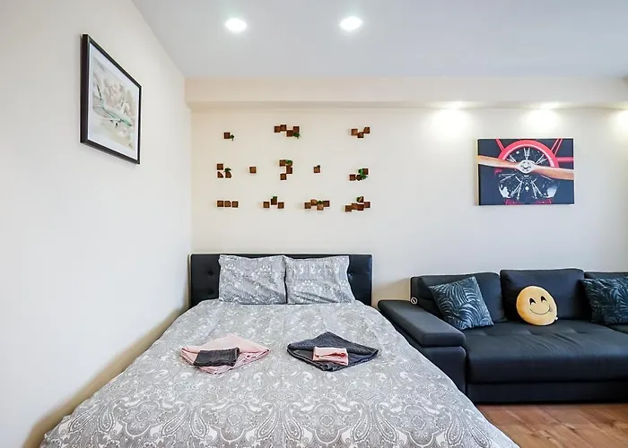 - Pta. Alba Iulia - Metrou *