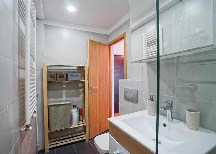 Apartman - Pta. Alba Iulia - Metrou